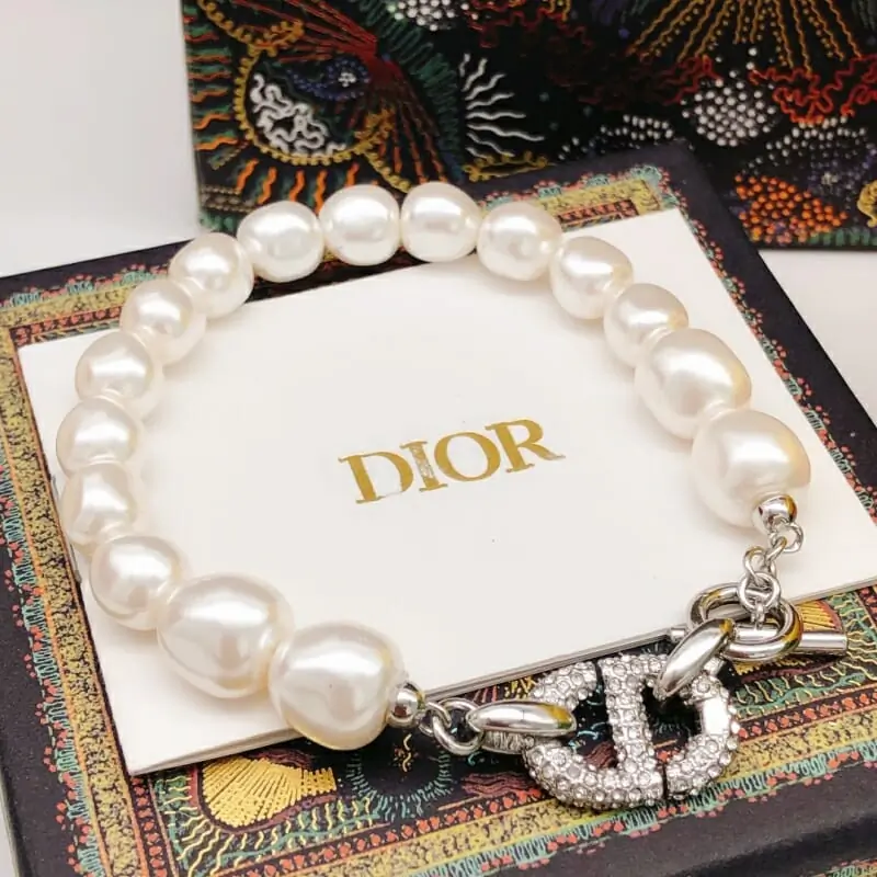 christian dior bracelets pour femme s_12344443